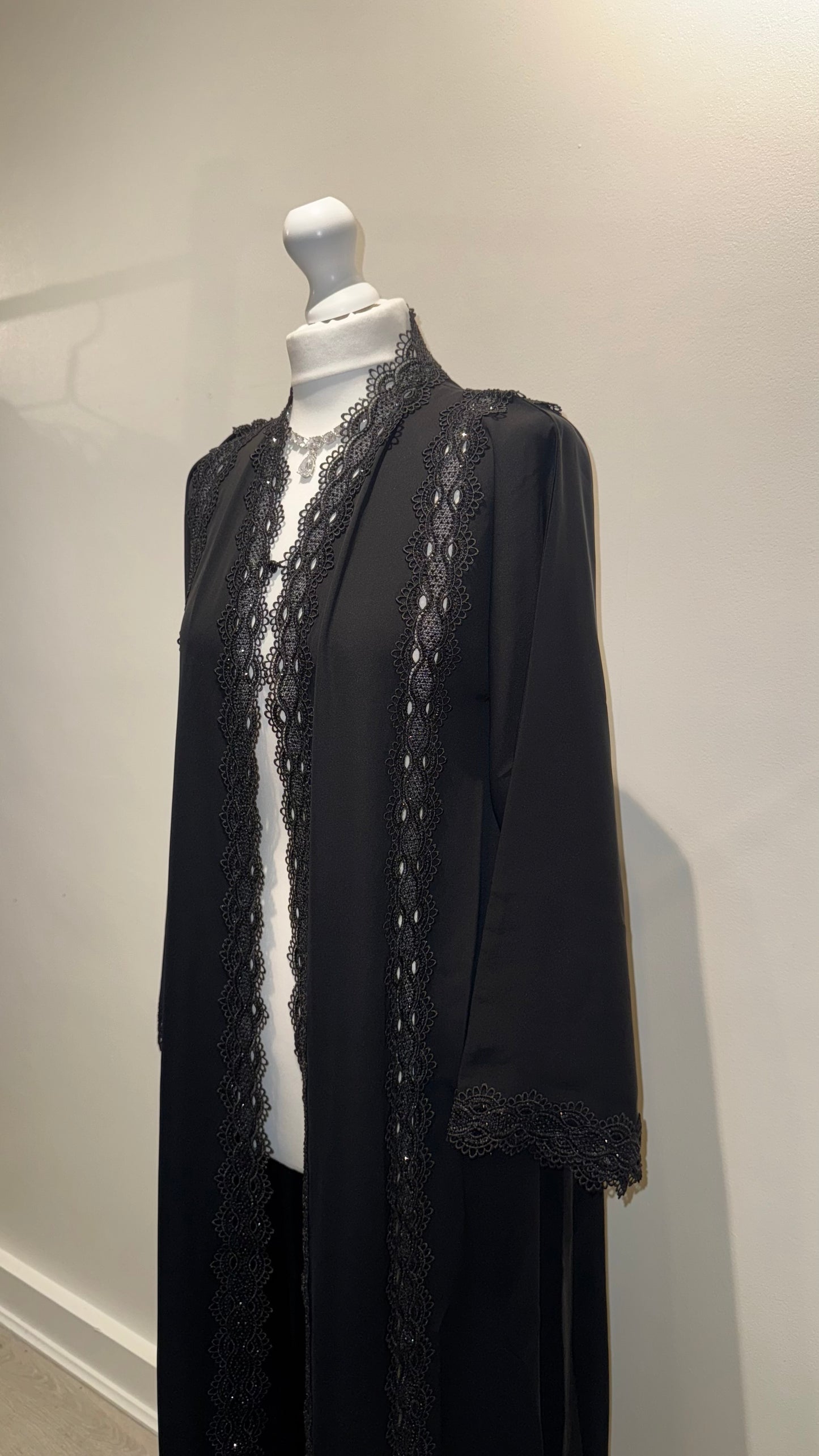 HELWA Evren Abaya