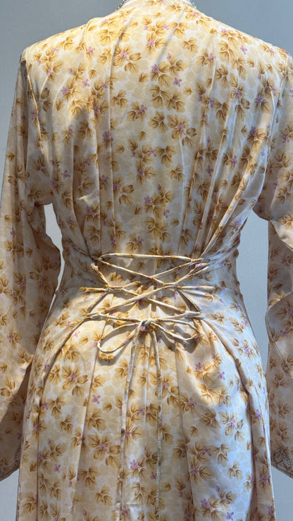 Almira in Saffron