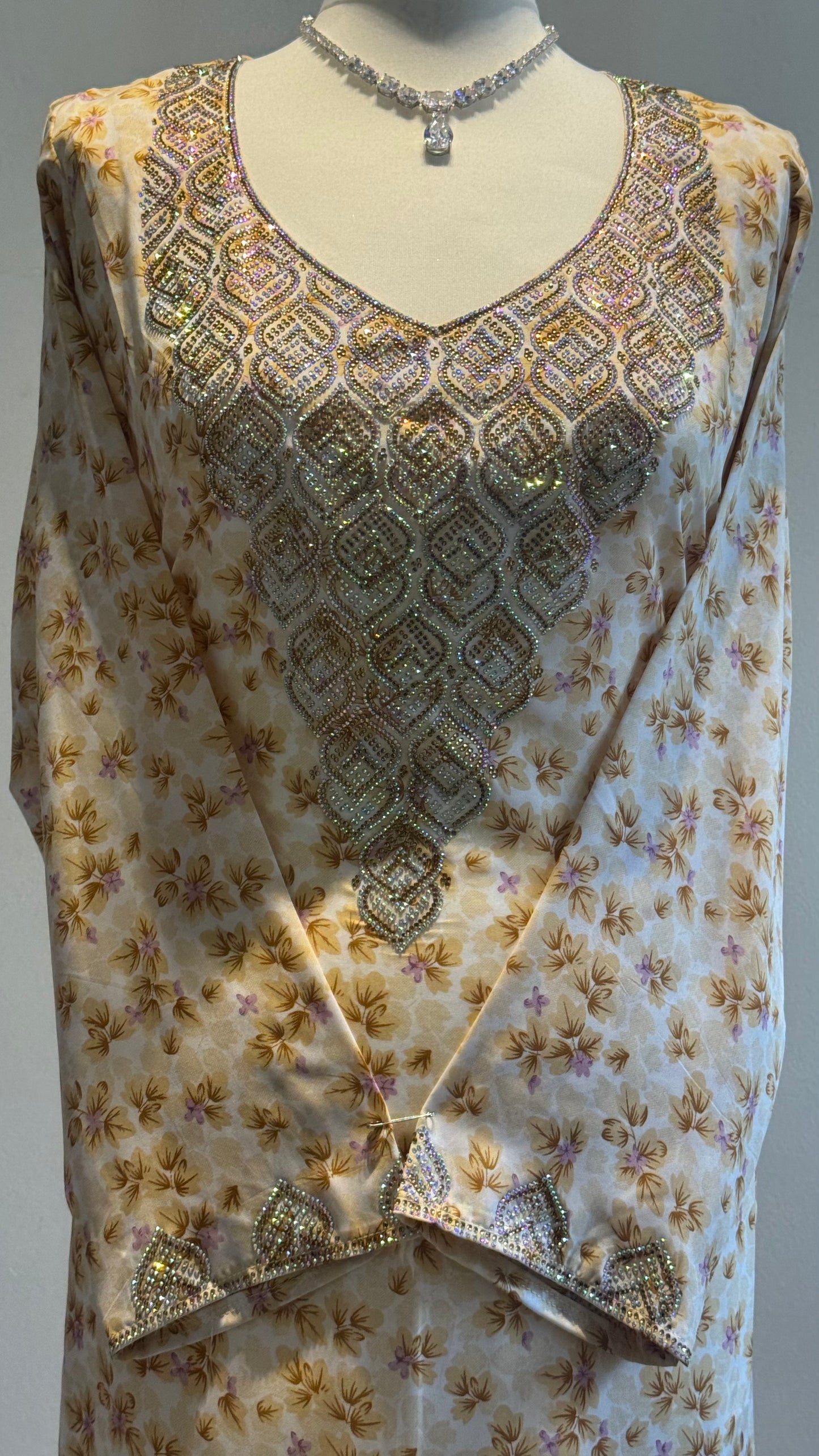Almira in Saffron