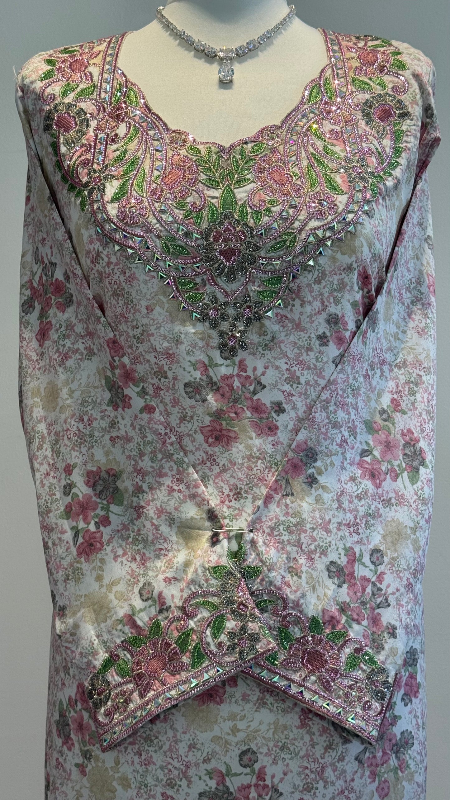 Angelique in Pale Rose